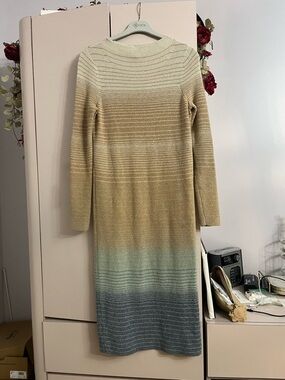 Ann Taylor Ombre Long-Sleeve Knit Dress in Beige and Blue
